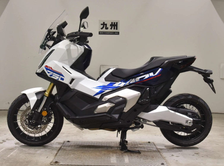 Мотоцикл Honda X-ADV750-2 з пробігом 1966 km