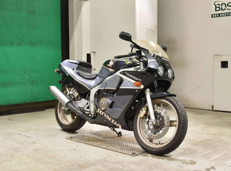 Мотоцикл Honda CBR250R з пробігом 40970 km
