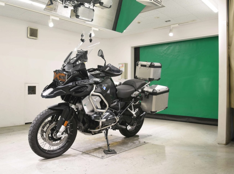 Мотоцикл BMW R1250GS ADVENTURE с пробегом 17372 km