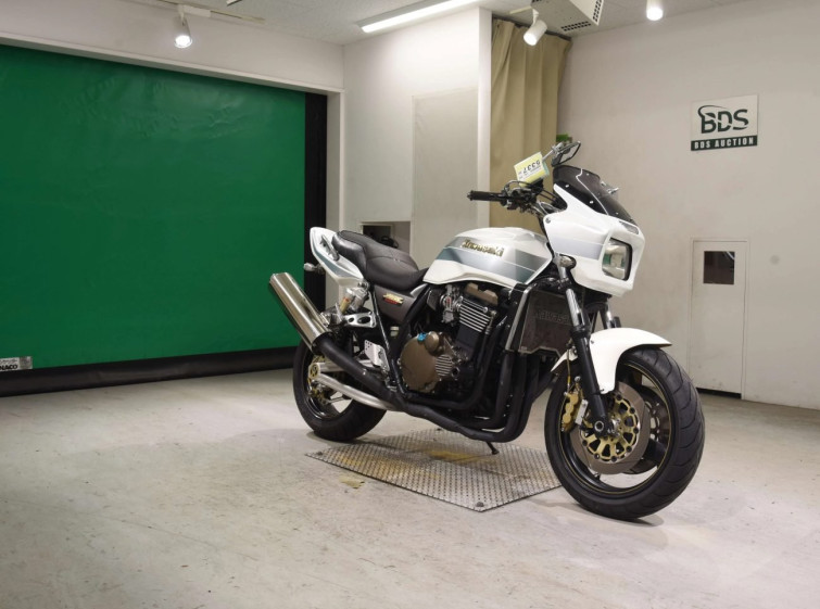 Мотоцикл Kawasaki ZRX1200R з пробігом 34882 km