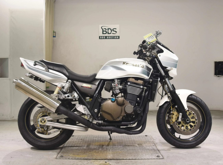 Мотоцикл Kawasaki ZRX1200R з пробігом 34882 km