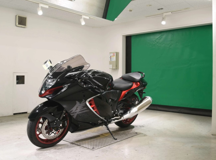 Мотоцикл Suzuki GSX1300R HAYABUSA с пробегом 2316 km