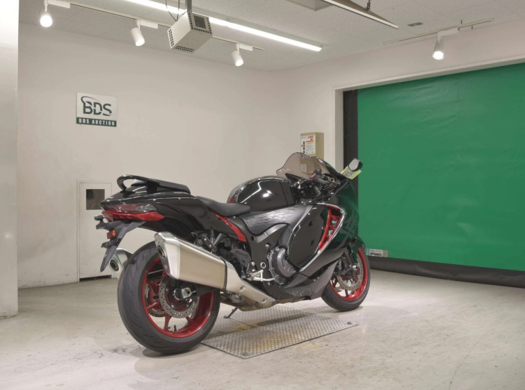 Мотоцикл Suzuki GSX1300R HAYABUSA с пробегом 2316 km