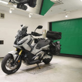 Мотоцикл Honda X-ADV750-2 с пробегом 2758 km