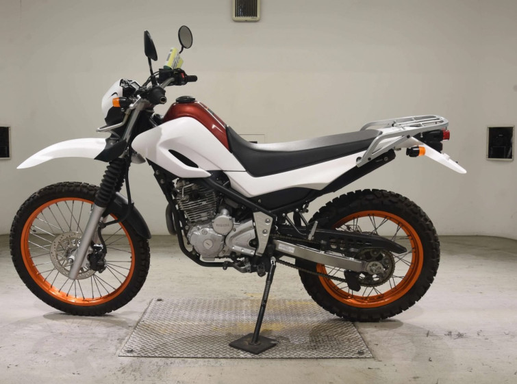 Мотоцикл Yamaha SEROW XT250 з пробігом 15116 km