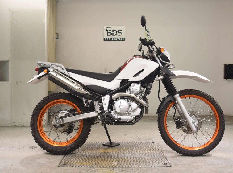 Мотоцикл Yamaha SEROW XT250 з пробігом 15116 km