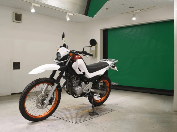 Мотоцикл Yamaha SEROW XT250 з пробігом 15116 km