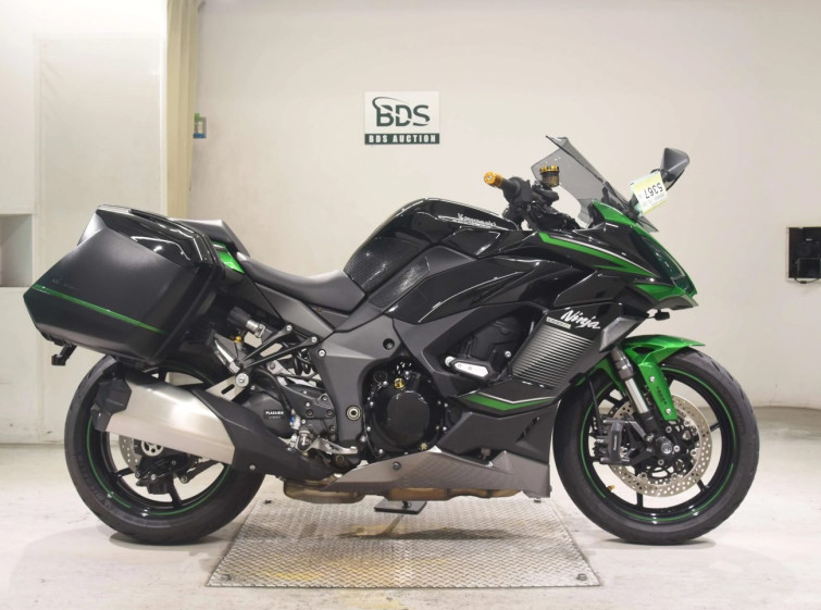 Мотоцикл Kawasaki NINJA1000SX с пробегом 16953 km