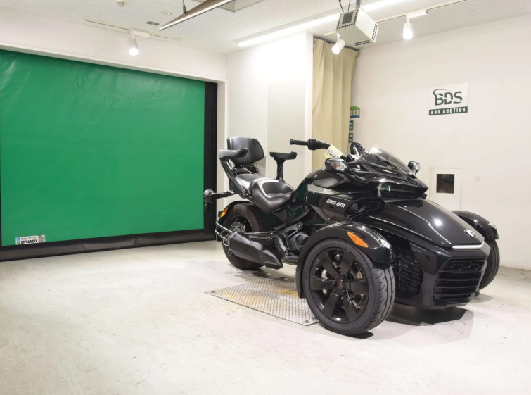 Мотоцикл Can-Am SPIDER F3 LIMITED с пробегом 14482 km