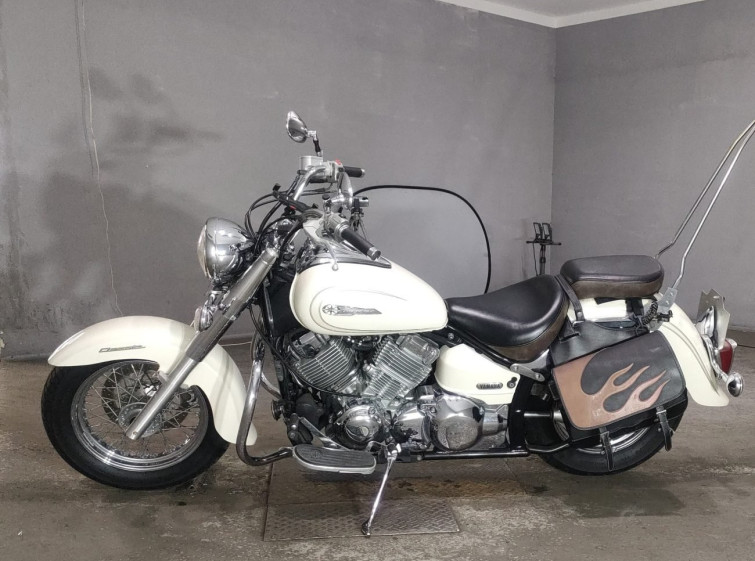 Мотоцикл Yamaha DRAGSTAR XVS400 CLASSIC с пробегом 18500 km
