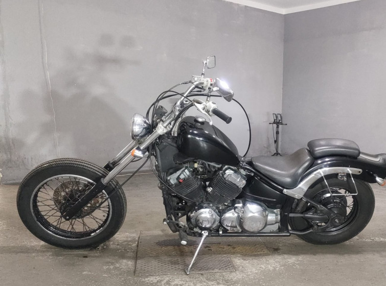 Мотоцикл Yamaha DRAGSTAR XVS400 с пробегом 15509 km