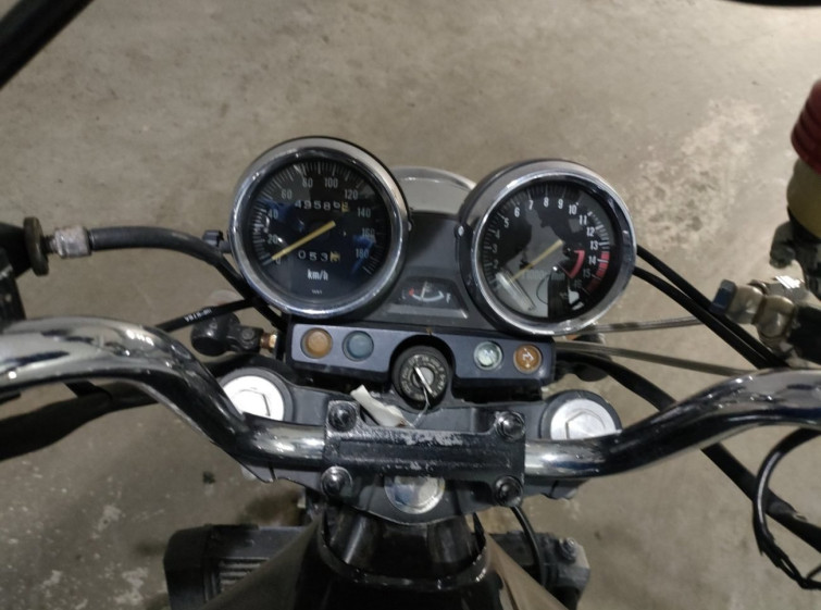 Мотоцикл Kawasaki ZRX400 с пробегом 49585 km