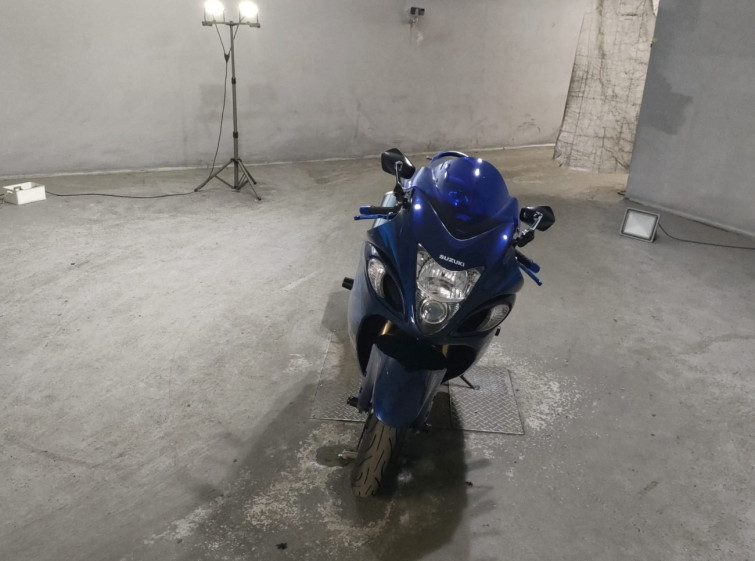 Мотоцикл Suzuki GSX1300R HAYABUSA с пробегом 70776 km