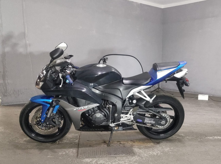 Мотоцикл Honda CBR600RR с пробегом 25513 km