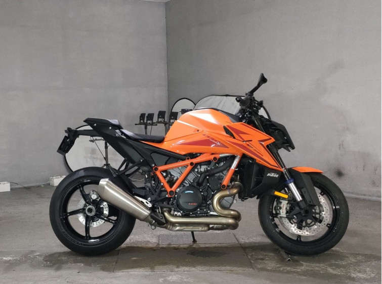Мотоцикл KTM 1390 SUPER DUKE R EVO з пробігом 1 km
