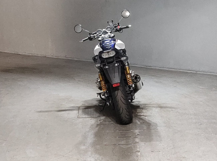 Мотоцикл Honda CB1300SF с пробегом 4741 km