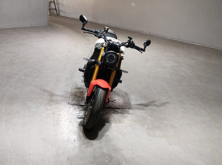 Мотоцикл Yamaha XSR900 с пробегом 16104 km