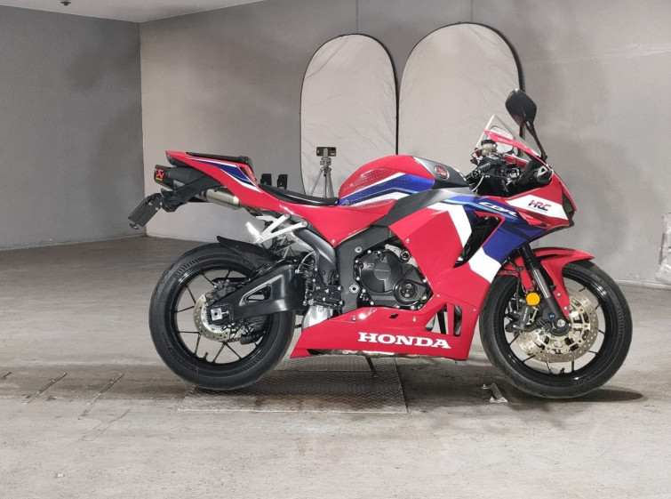 Мотоцикл Honda CBR600RR с пробегом 9426 km