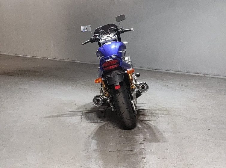Мотоцикл Yamaha XJR1300 с пробегом 21086 km