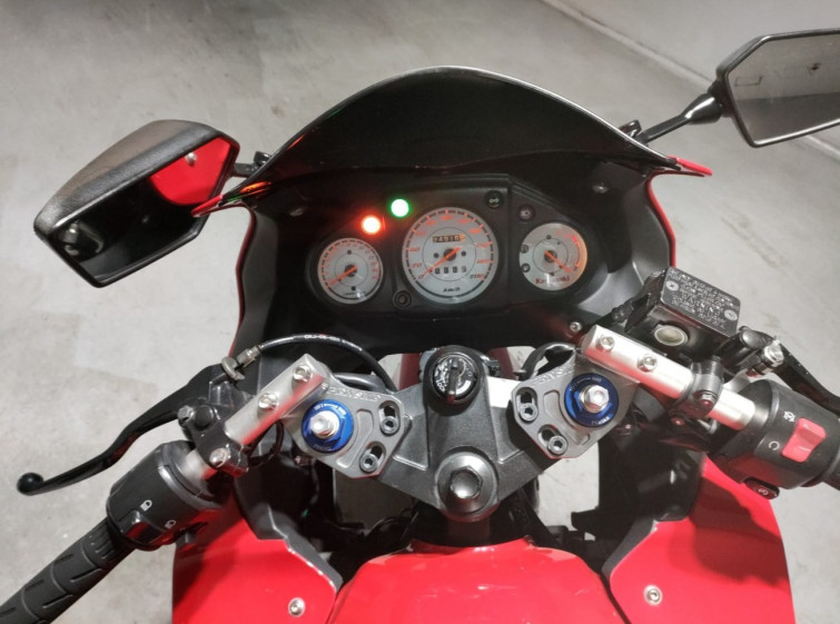 Мотоцикл Kawasaki NINJA250R з пробігом 24916 km