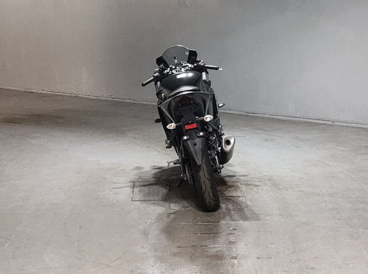 Мотоцикл Yamaha YZF-R3 с пробегом 26790 km