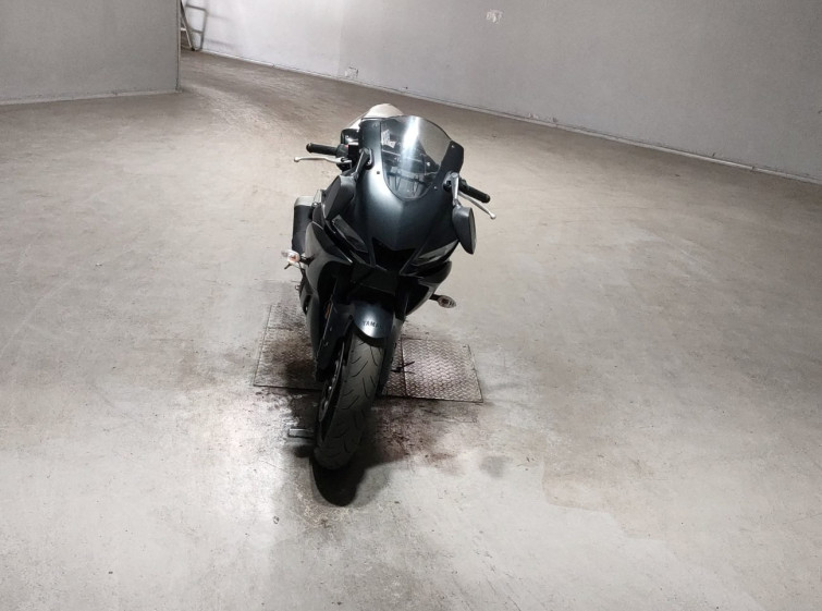 Мотоцикл Yamaha YZF-R3 с пробегом 26790 km