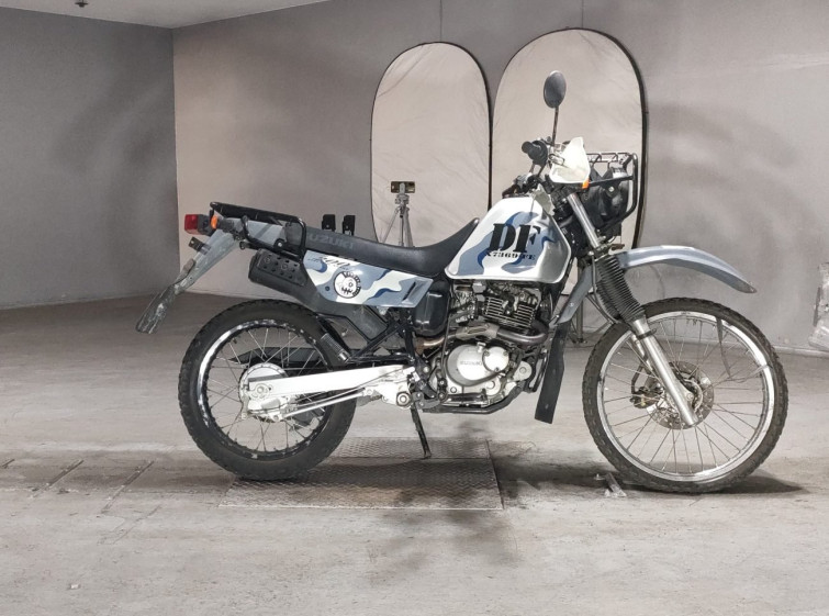 Мотоцикл Suzuki DF200E з пробігом 9782 km
