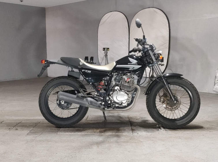 Мотоцикл Honda FTR223 з пробігом 35380 km