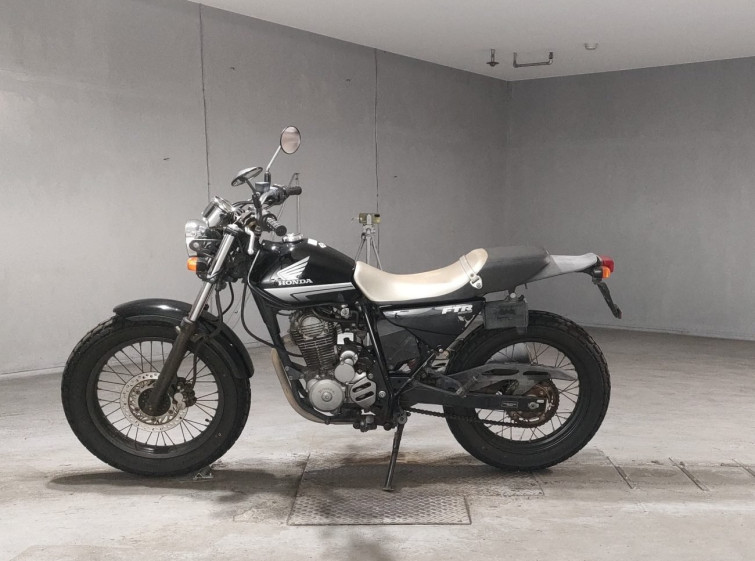 Мотоцикл Honda FTR223 з пробігом 35380 km