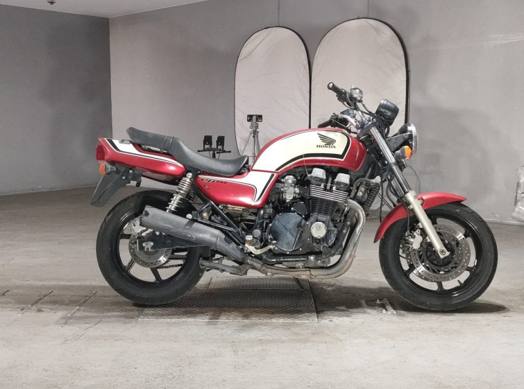 Мотоцикл Honda CB750 CUSTOM з пробігом 21194 km