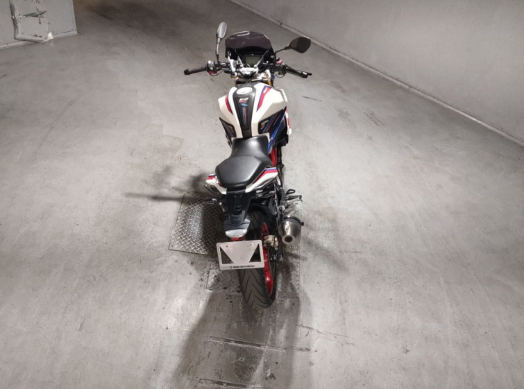 Мотоцикл BMW G310R с пробегом 14927 km