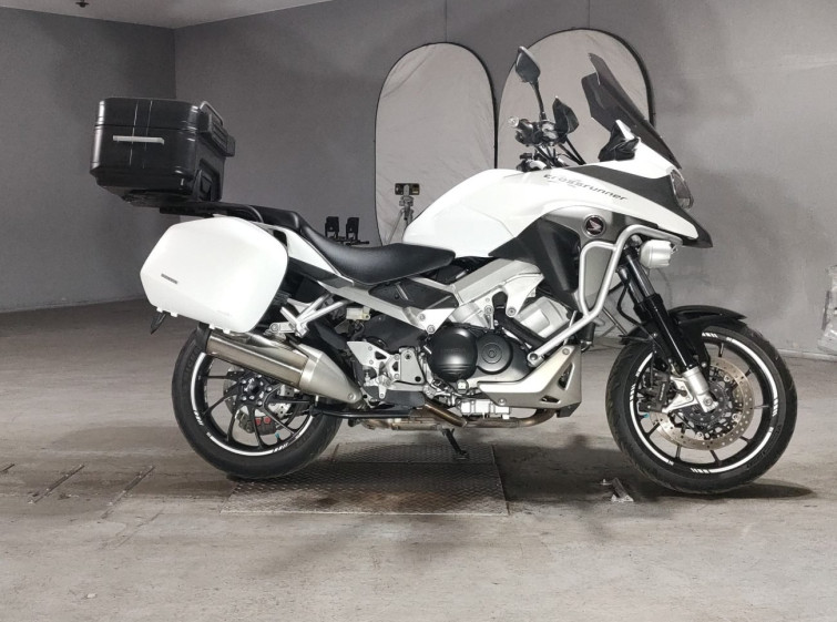 Мотоцикл Honda VFR800X CROSSRUNNER с пробегом 34312 km