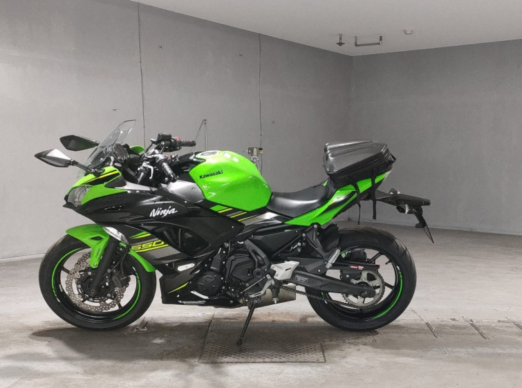 Мотоцикл Kawasaki NINJA650 с пробегом 11326 km