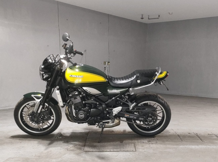 Мотоцикл Kawasaki Z900RS з пробігом 6810 km