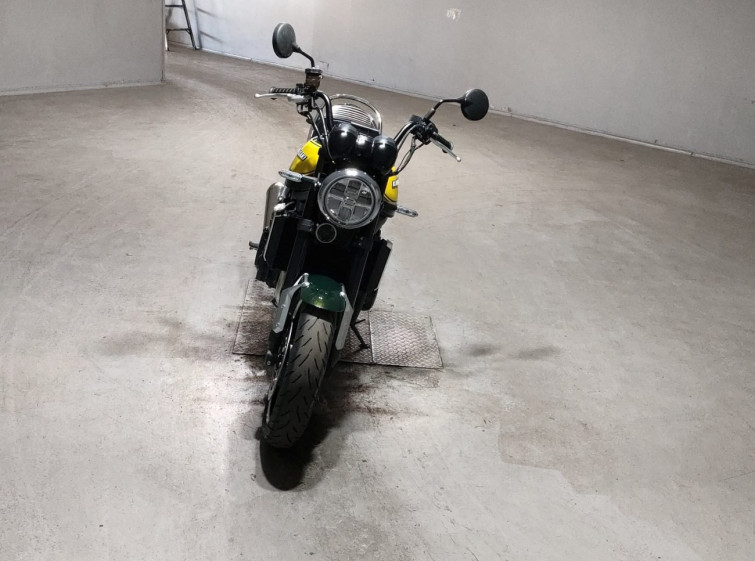 Мотоцикл Kawasaki Z900RS з пробігом 6810 km