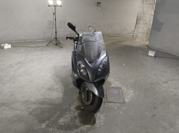 Мотоцикл Yamaha MAJESTY250
