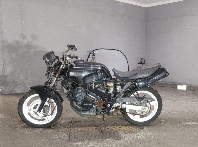 Мотоцикл Honda VTZ250 с пробегом 10041 km