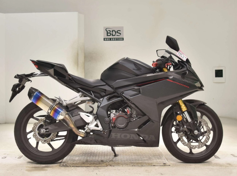 Мотоцикл Honda CBR250RRA с пробегом 6325 km