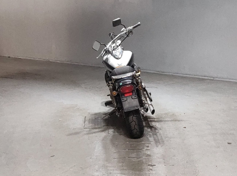 Мотоцикл Kawasaki ELIMINATOR 250V с пробегом 64534 km