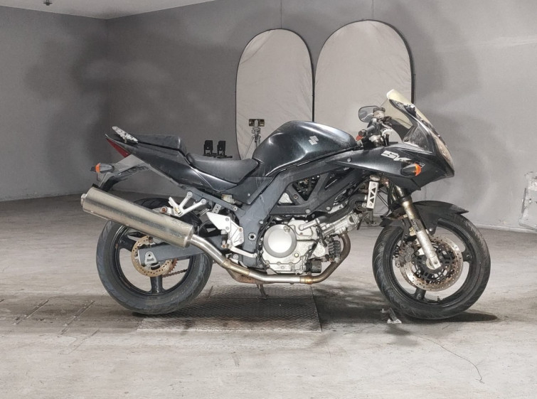 Мотоцикл Suzuki SV650S