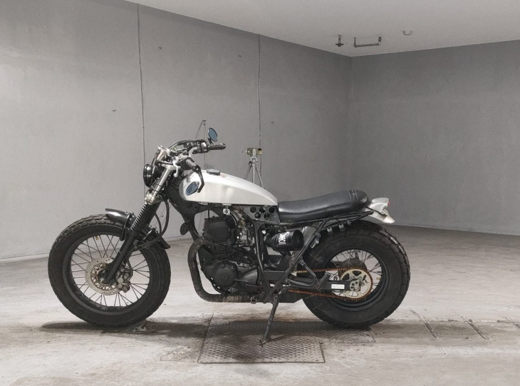 Мотоцикл Yamaha TW200 с пробегом 20929 km