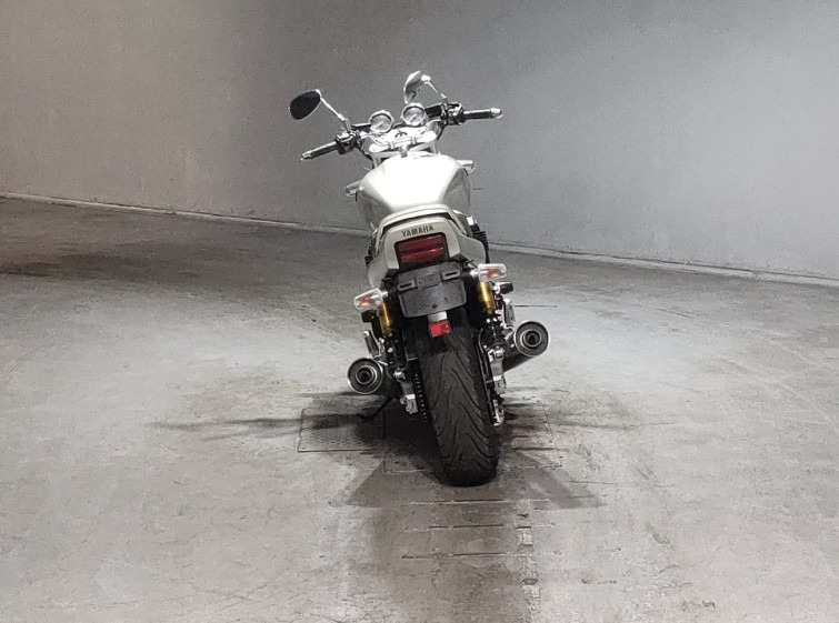 Мотоцикл Yamaha XJR1200 с пробегом 61425 km