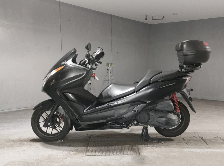 Мотоцикл Honda FORZASI с пробегом 64681 km