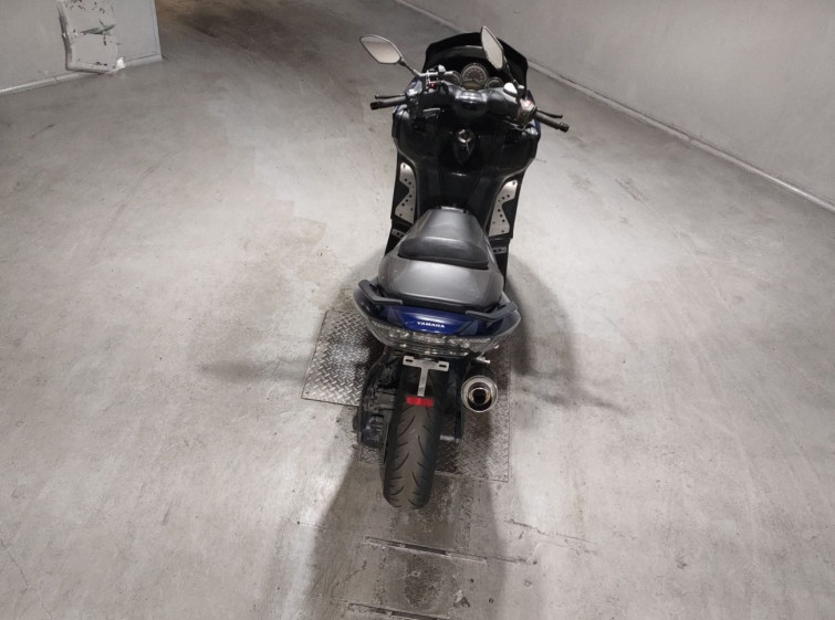 Мотоцикл Yamaha T-MAX500 з пробігом 37437 km