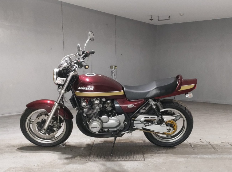 Мотоцикл Kawasaki ZEPHYR750 с пробегом 59819 km
