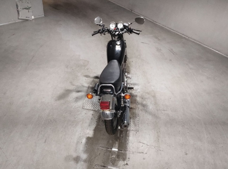 Мотоцикл Yamaha SR400 з пробігом 13879 km