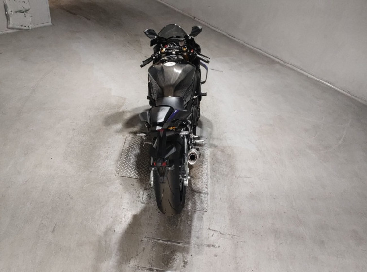 Мотоцикл Yamaha YZF-R1M з пробігом 136 km