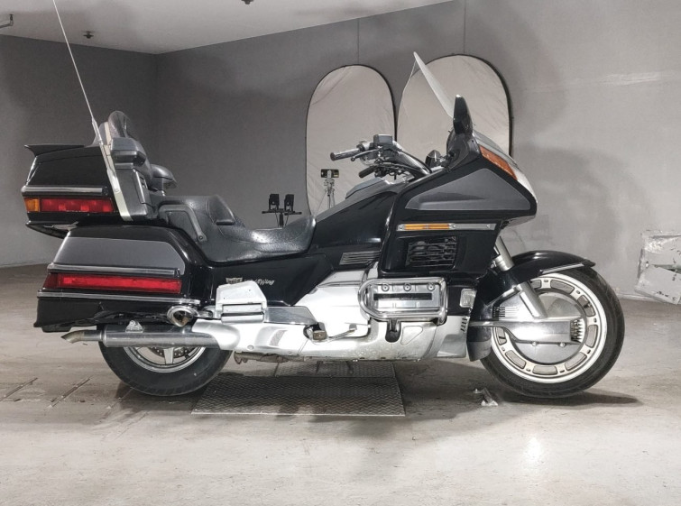 Мотоцикл Honda GL1500SE с пробегом 49638 km