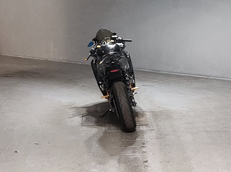 Мотоцикл Kawasaki NINJA ZX-25R з пробігом 43378 km