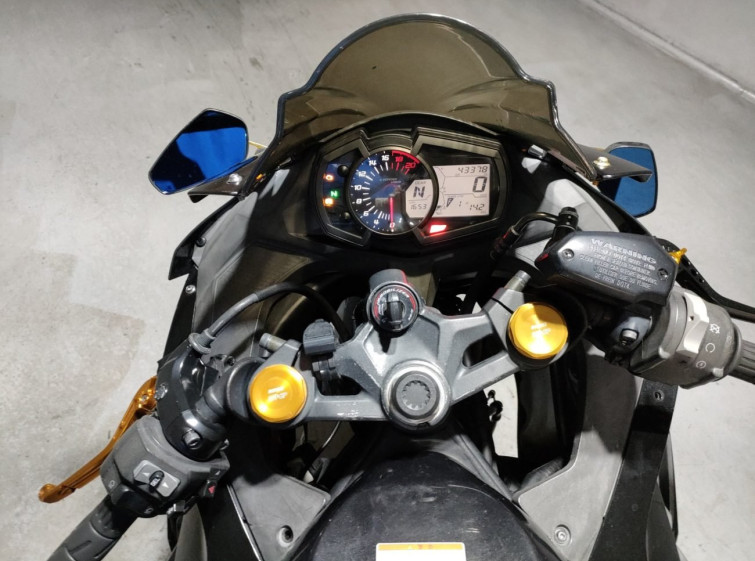 Мотоцикл Kawasaki NINJA ZX-25R з пробігом 43378 km
